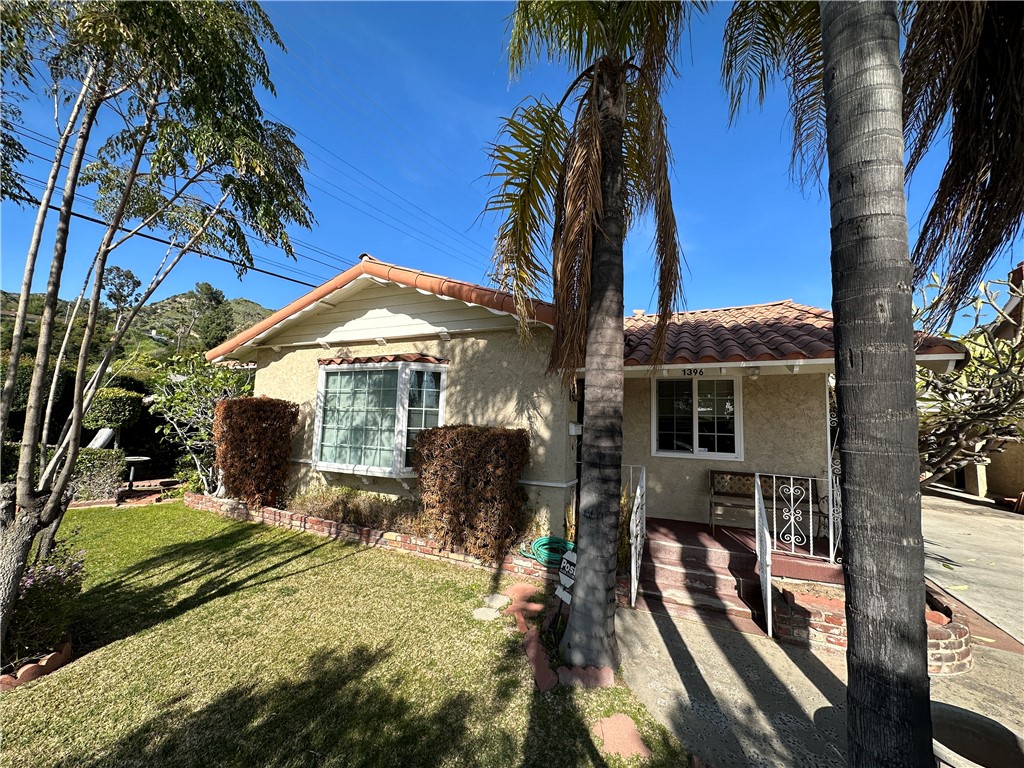 1396 N Alameda Ave, Azusa, CA 91702