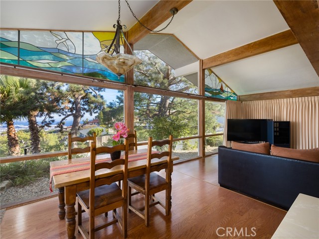 29897 Knoll View Drive, Rancho Palos Verdes, California 90275, 3 Bedrooms Bedrooms, ,2 BathroomsBathrooms,Residential,For Sale,Knoll View,PV25033357