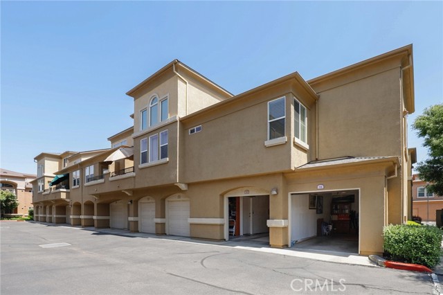 Image 36 of 75 For 1900 Danbrook Drive 521