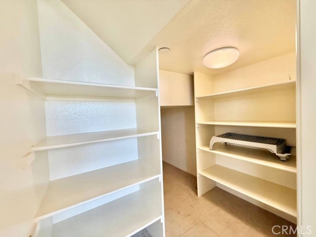 11821 E Solana Place, Cerritos CA: https://media.crmls.org/medias/163046e0-851e-4bb3-af2a-350f5a39e506.jpg