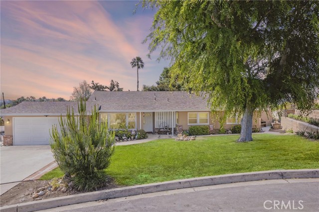 19302 Maynard Way, North Tustin CA: https://media.crmls.org/medias/16316231-c04e-4cf4-a78f-88fbc79e5ad3.jpg