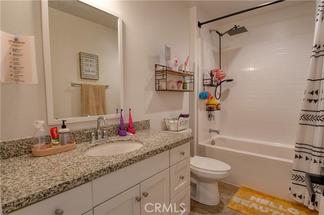 14144 Versilla Drive, Beaumont CA: https://media.crmls.org/medias/163260ff-5f6e-45cb-8edb-d3b9887fa407.jpg