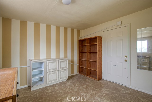 3535 California Avenue, Norco CA: https://media.crmls.org/medias/1633cd73-adc4-48d5-8710-a1dc743f4db0.jpg