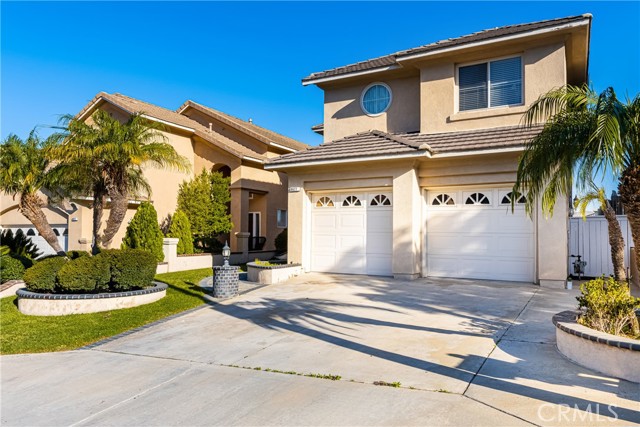 8627 E Silver Ridge Ln, Anaheim Hills, CA 92808