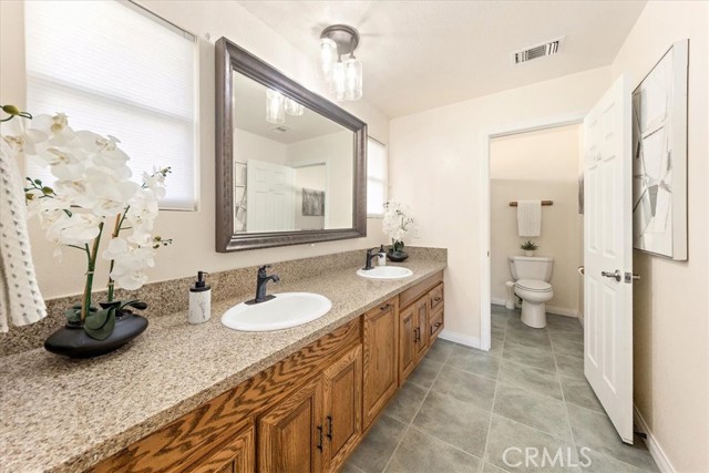 20949 Ambushers Street photo 11