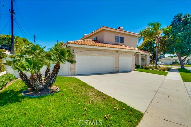 Detail Gallery Image 2 of 71 For 19614 Darien Pl, Torrance,  CA 90503 - 4 Beds | 3 Baths