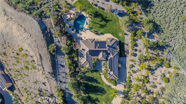 Detail Gallery Image 2 of 63 For 5105 via El Cerro, Thousand Oaks,  CA 91320 - 6 Beds | 4 Baths