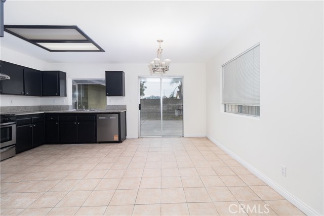 Detail Gallery Image 14 of 30 For 14995 Manzanita, Fontana,  CA 92335 - 3 Beds | 2 Baths