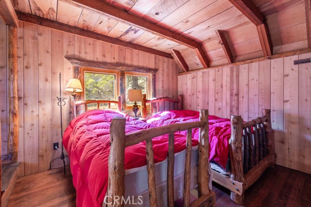 Detail Gallery Image 37 of 55 For 103 Big Bear Tract, Fawnskin,  CA 92333 - 4 Beds | 1/2 Baths