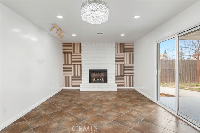 Detail Gallery Image 12 of 48 For 4517 Summer Side, Bakersfield,  CA 93309 - 4 Beds | 3 Baths