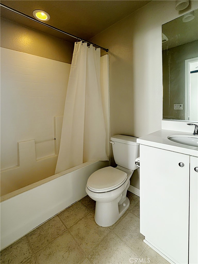 MLS #WS25266242 image #16