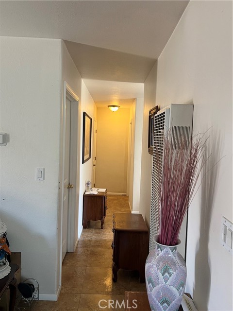 1662 Oxford Avenue, Santa Maria CA: https://media.crmls.org/medias/1637630d-164c-4e08-8270-4318ace6bbed.jpg