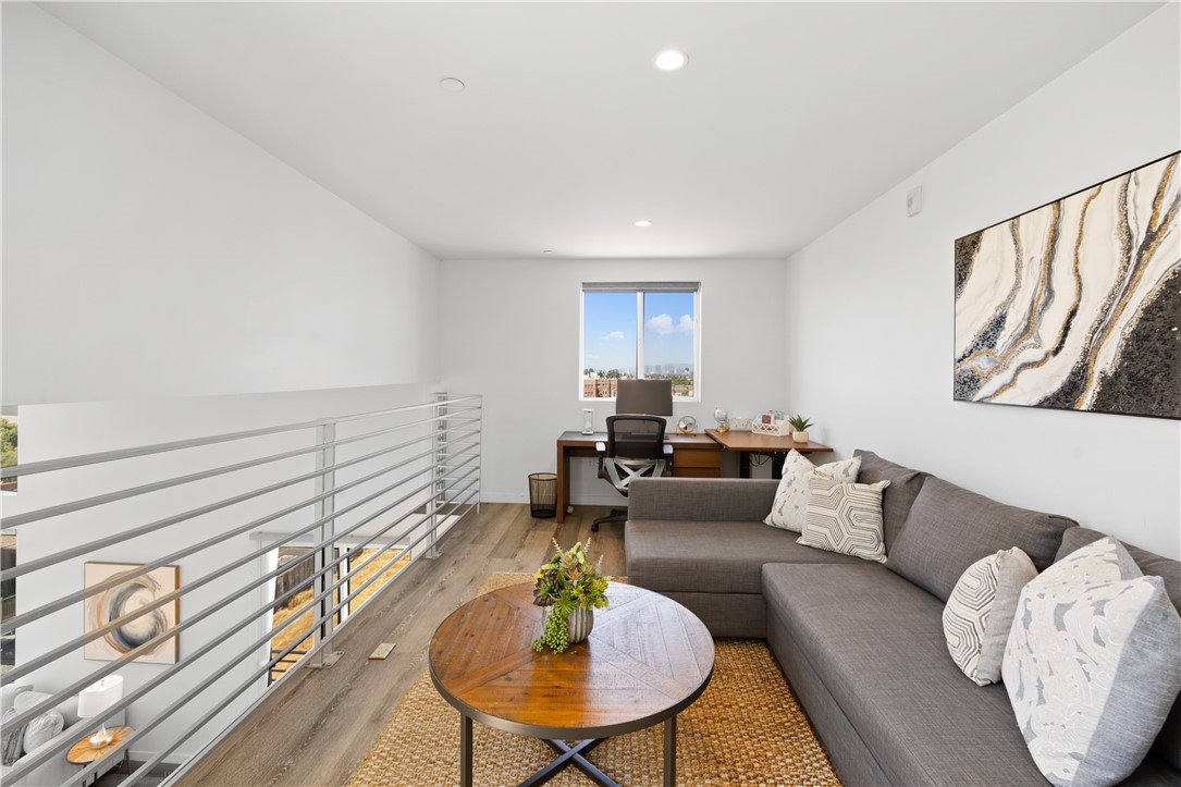 Detail Gallery Image 25 of 33 For 1055 S Serrano Ave #505,  Los Angeles,  CA 90006 - 2 Beds | 2 Baths