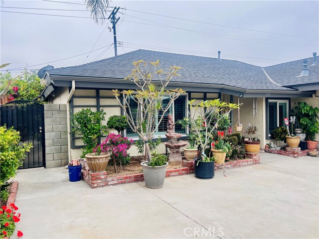 1880 Plaza Serena, Ontario, California 91764, 3 Bedrooms Bedrooms, ,2 BathroomsBathrooms,Residential,For Sale,1880 Plaza Serena,CRIV25013620
