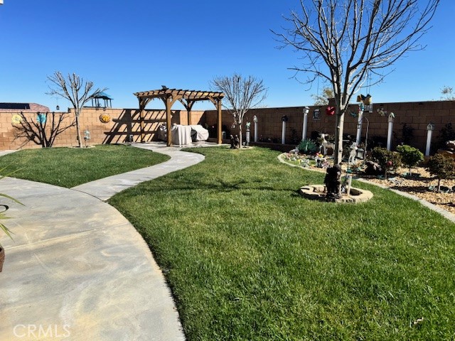 Detail Gallery Image 8 of 29 For 12031 Foster, Victorville,  CA 92392 - 5 Beds | 3 Baths