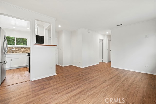 Detail Gallery Image 10 of 39 For 65 Grace Terrace, Pasadena,  CA 91105 - 3 Beds | 2 Baths