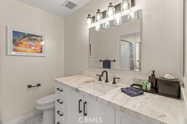 Detail Gallery Image 20 of 40 For 1321 Beryl St #101,  Redondo Beach,  CA 90277 - 3 Beds | 2/1 Baths