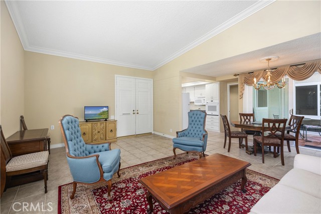Detail Gallery Image 9 of 43 For 93 Calle Aragon #D,  Laguna Woods,  CA 92637 - 2 Beds | 1 Baths