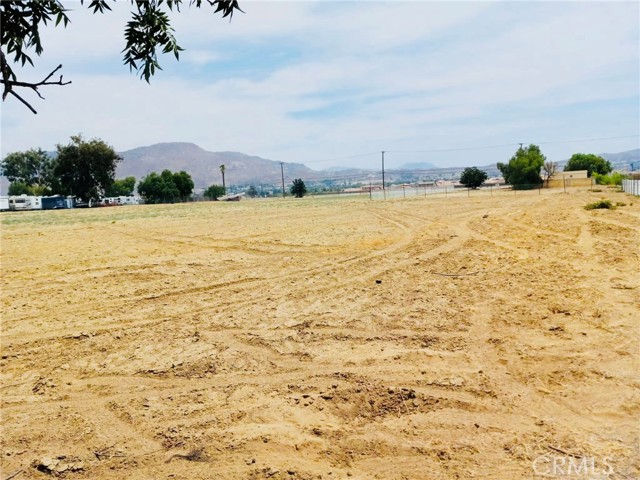 0 Alessandro, Moreno Valley, California 92555, ,Land,For Sale,0 Alessandro,CRIV24009849