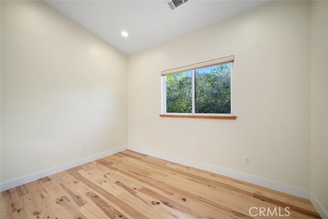 Detail Gallery Image 25 of 27 For 2904 Johnson Ave, San Luis Obispo,  CA 93401 - 3 Beds | 3/1 Baths