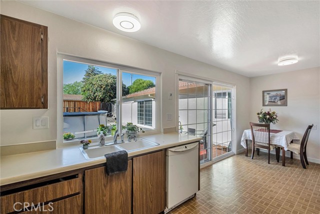 Detail Gallery Image 14 of 37 For 1103 Gassett Ct, Hayward,  CA 94544 - 3 Beds | 2 Baths