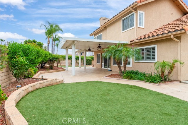 1305 Harvest Circle, Corona CA: https://media.crmls.org/medias/163f94fe-83b8-4621-9399-be560b8599fc.jpg