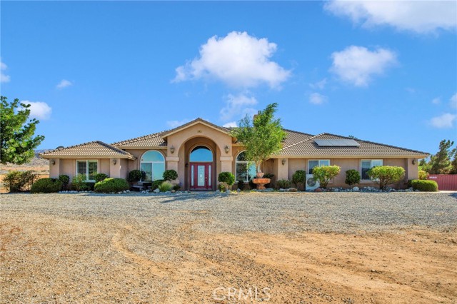 Detail Gallery Image 2 of 56 For 4965 Sunnyslope Rd, Phelan,  CA 92371 - 5 Beds | 3 Baths
