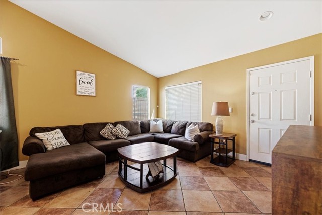 Detail Gallery Image 3 of 26 For 84108 Avenida Europa, Coachella,  CA 92236 - 4 Beds | 3 Baths