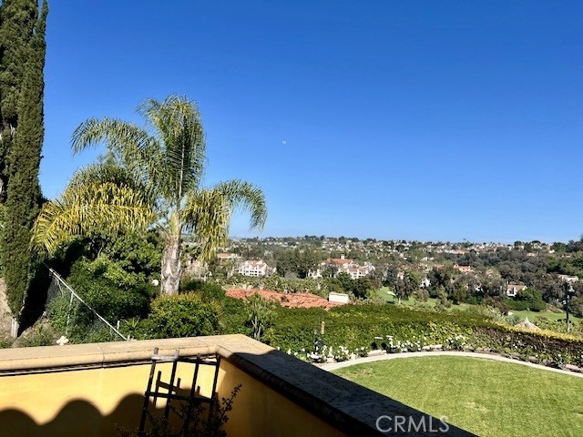 Detail Gallery Image 12 of 13 For 26062 via Viento, Mission Viejo,  CA 92691 - 5 Beds | 4/1 Baths