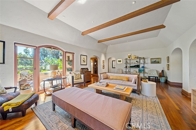 Detail Gallery Image 12 of 70 For 2285 E Orange Grove, Pasadena,  CA 91104 - 4 Beds | 4/1 Baths