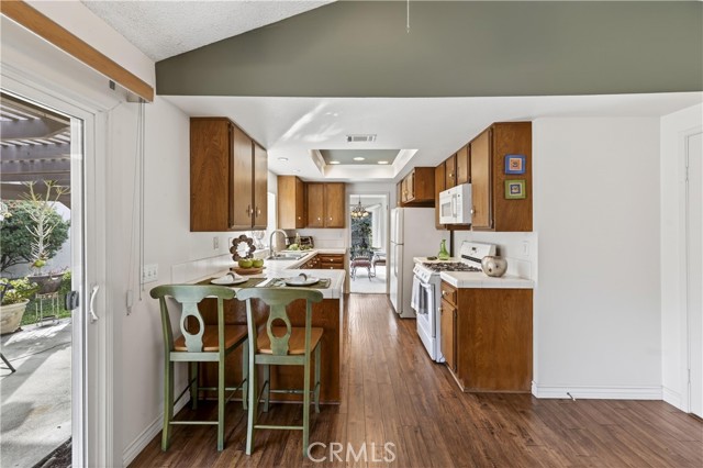 Detail Gallery Image 16 of 40 For 1496 Lemon Grove, Upland,  CA 91786 - 2 Beds | 2 Baths