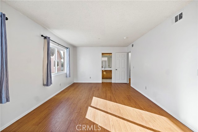 Detail Gallery Image 21 of 36 For 1505 S Atlantic #E,  Alhambra,  CA 91803 - 2 Beds | 2/1 Baths