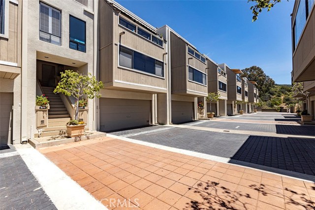 Detail Gallery Image 32 of 53 For 21771 Ocean Vista Dr #29,  Laguna Beach,  CA 92651 - 3 Beds | 3 Baths