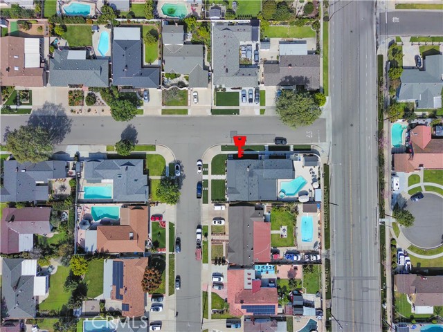 Image 64 of 65 For 824 Dune  