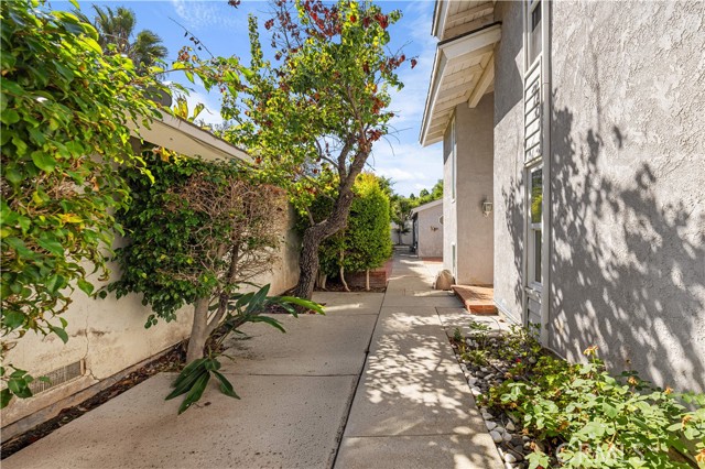 Detail Gallery Image 7 of 73 For 12 Oakdale, Irvine,  CA 92604 - 5 Beds | 3 Baths