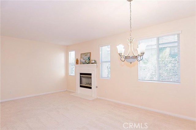 Detail Gallery Image 6 of 57 For 3607 Mountain Shadows Ct, Palmdale,  CA 93551 - 3 Beds | 3 Baths