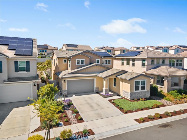 32172 Verbena Way, Temecula CA: https://media.crmls.org/medias/16453b14-6987-4942-a010-f13e61bd3c52.jpg