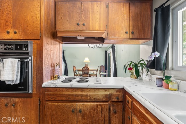 Detail Gallery Image 10 of 25 For 300 Alva, Costa Mesa,  CA 92627 - 3 Beds | 2 Baths