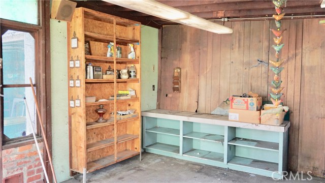 Detail Gallery Image 35 of 48 For 2213 N Valley St, Burbank,  CA 91505 - 3 Beds | 1 Baths