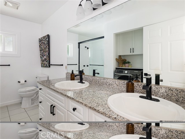 Detail Gallery Image 11 of 34 For 11333 Braddock Dr, Culver City,  CA 90230 - 6 Beds | 3 Baths