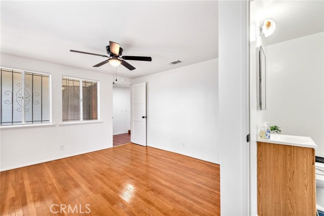 Detail Gallery Image 11 of 41 For 6722 Keltonview Dr, Pico Rivera,  CA 90660 - 3 Beds | 2 Baths