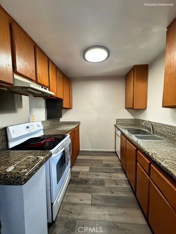 Detail Gallery Image 4 of 17 For 2343 E 17th St #308,  Long Beach,  CA 90804 - 2 Beds | 2 Baths