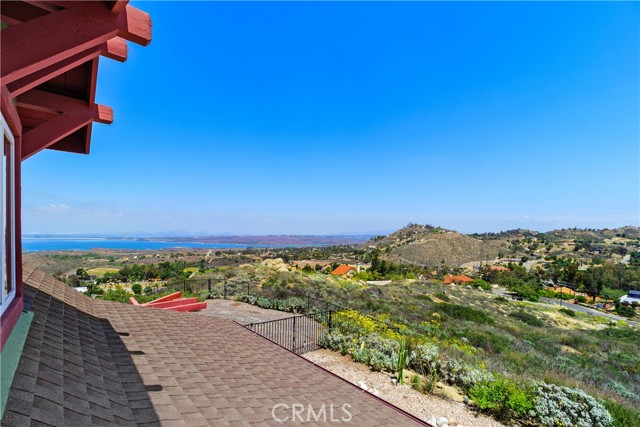 21475 Ridgedale Drive, Lake Mathews CA: https://media.crmls.org/medias/164a1031-4a01-456a-b58a-1a1fb9207693.jpg