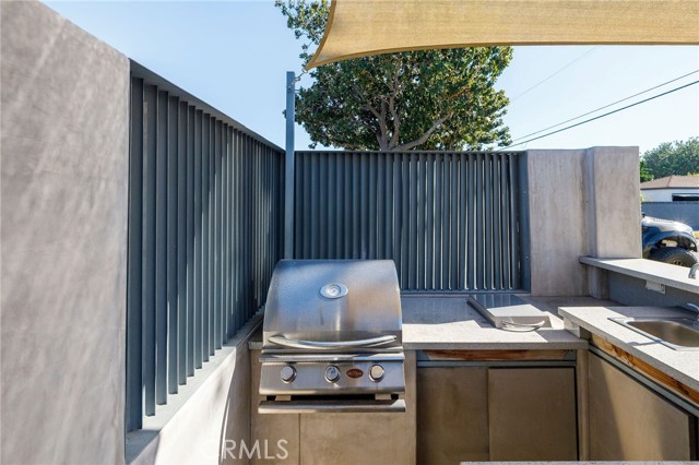 2905 Magnolia Avenue, Long Beach CA: https://media.crmls.org/medias/164b0d64-f906-4154-a2b8-295fa92c7423.jpg