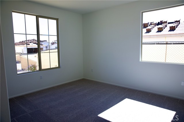 Detail Gallery Image 12 of 24 For 25045 Mountain Violet, Menifee,  CA 92586 - 5 Beds | 3 Baths