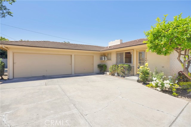 18132 James Road, Villa Park CA: https://media.crmls.org/medias/164c4a06-d108-472c-86fd-61f347732e49.jpg
