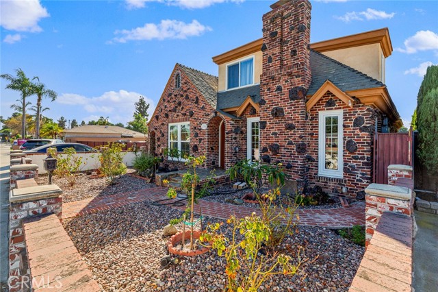 Detail Gallery Image 17 of 26 For 12391 Euclid St, Garden Grove,  CA 92840 - 4 Beds | 2 Baths