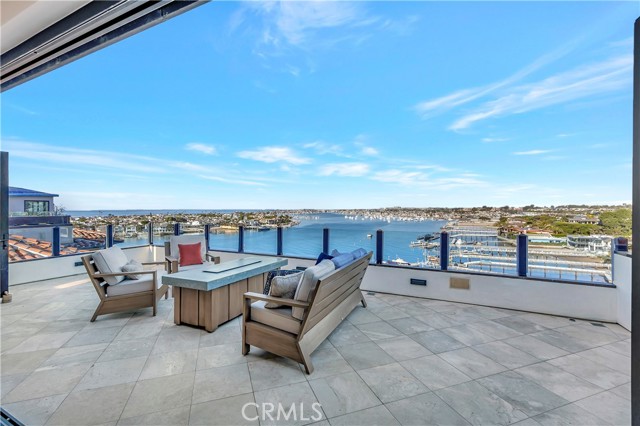 221 Carnation Avenue, Corona Del Mar (newport Beach), California 92625, 3 Bedrooms Bedrooms, ,3 BathroomsBathrooms,Residential,For Sale,221 Carnation Avenue,CROC24247873