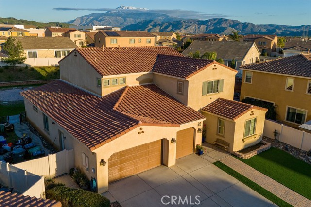 Detail Gallery Image 7 of 53 For 1632 Manti Ct, Beaumont,  CA 92223 - 5 Beds | 4 Baths