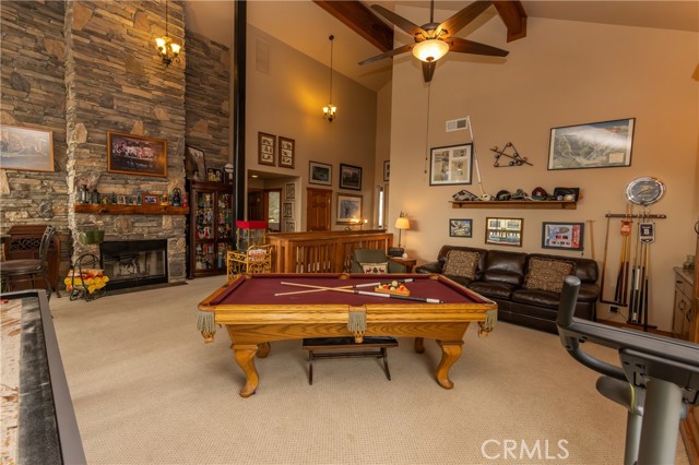 Detail Gallery Image 10 of 44 For 39255 Seminole, Fawnskin,  CA 92333 - 5 Beds | 4/1 Baths